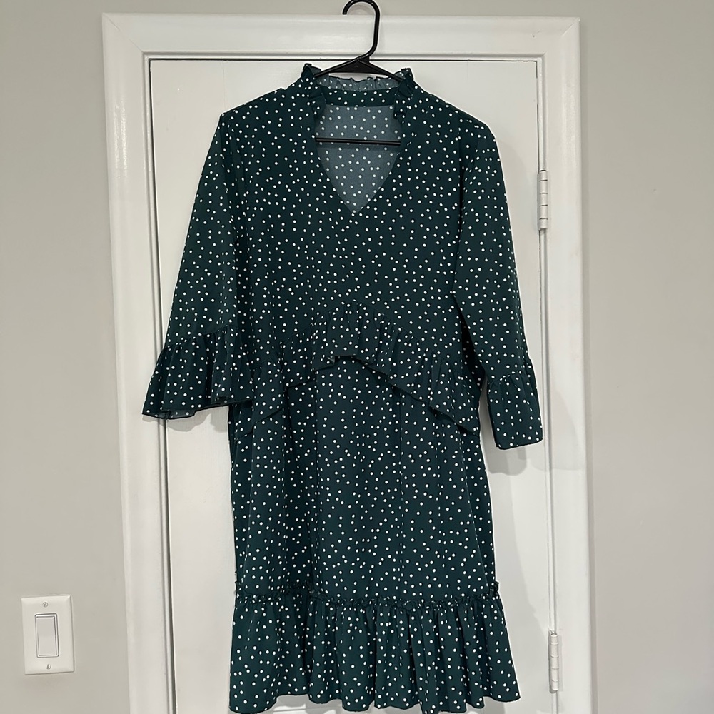 Women's Dark Green polka dot dress size L.